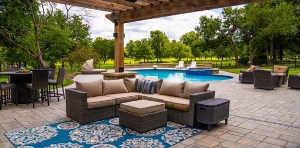 Overland Park, KS Pool Builders