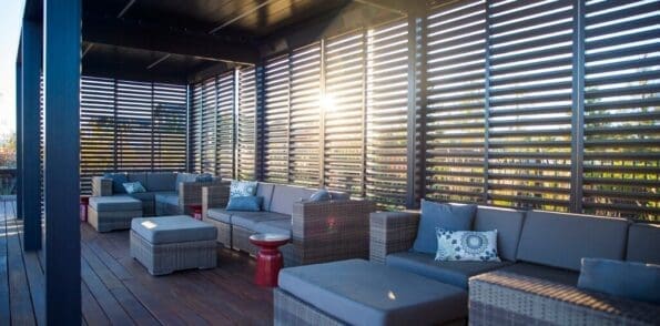 Backyard Dust slats Design Kansas City