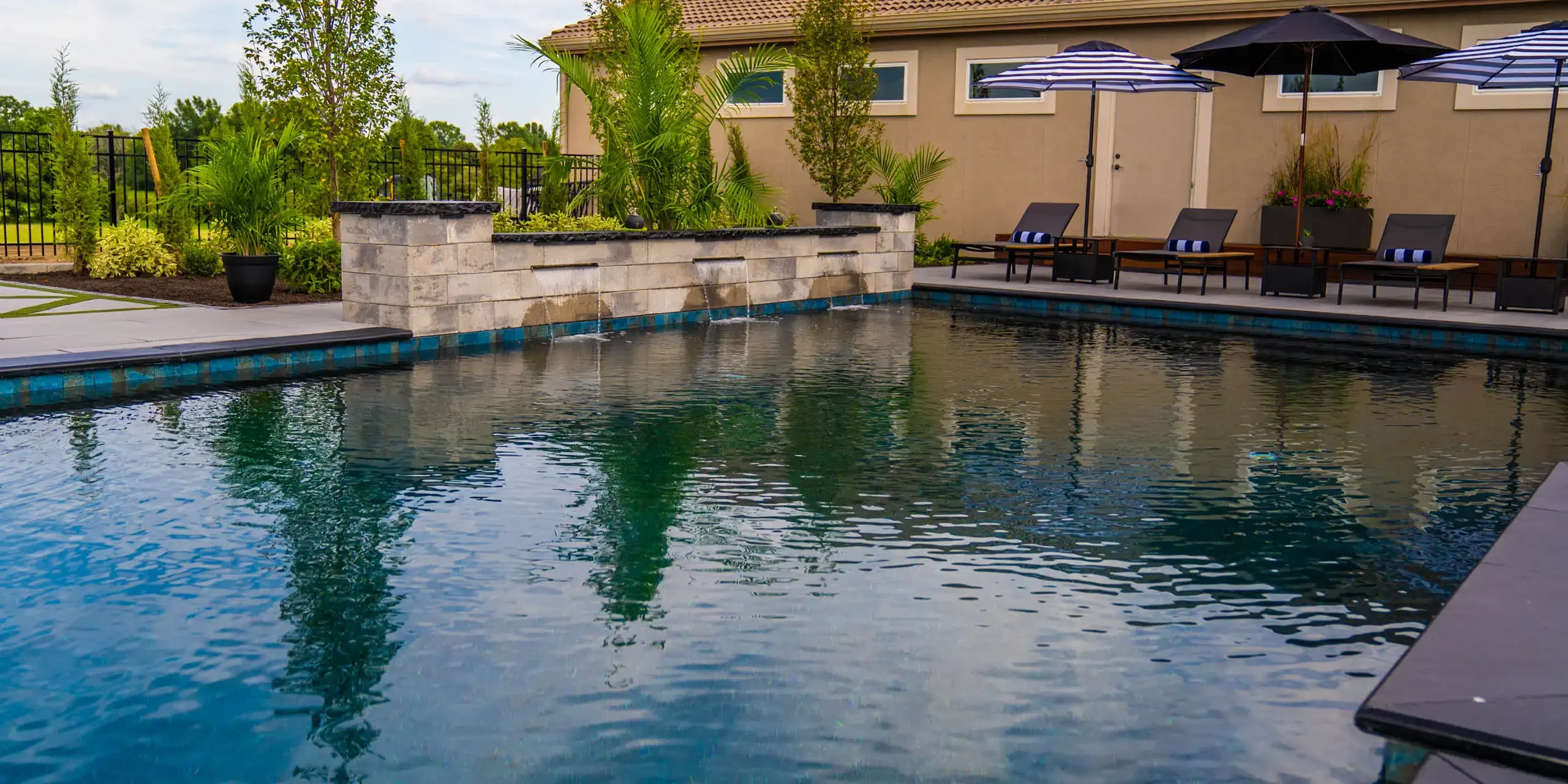 Kansas City, MO Concrete Pools