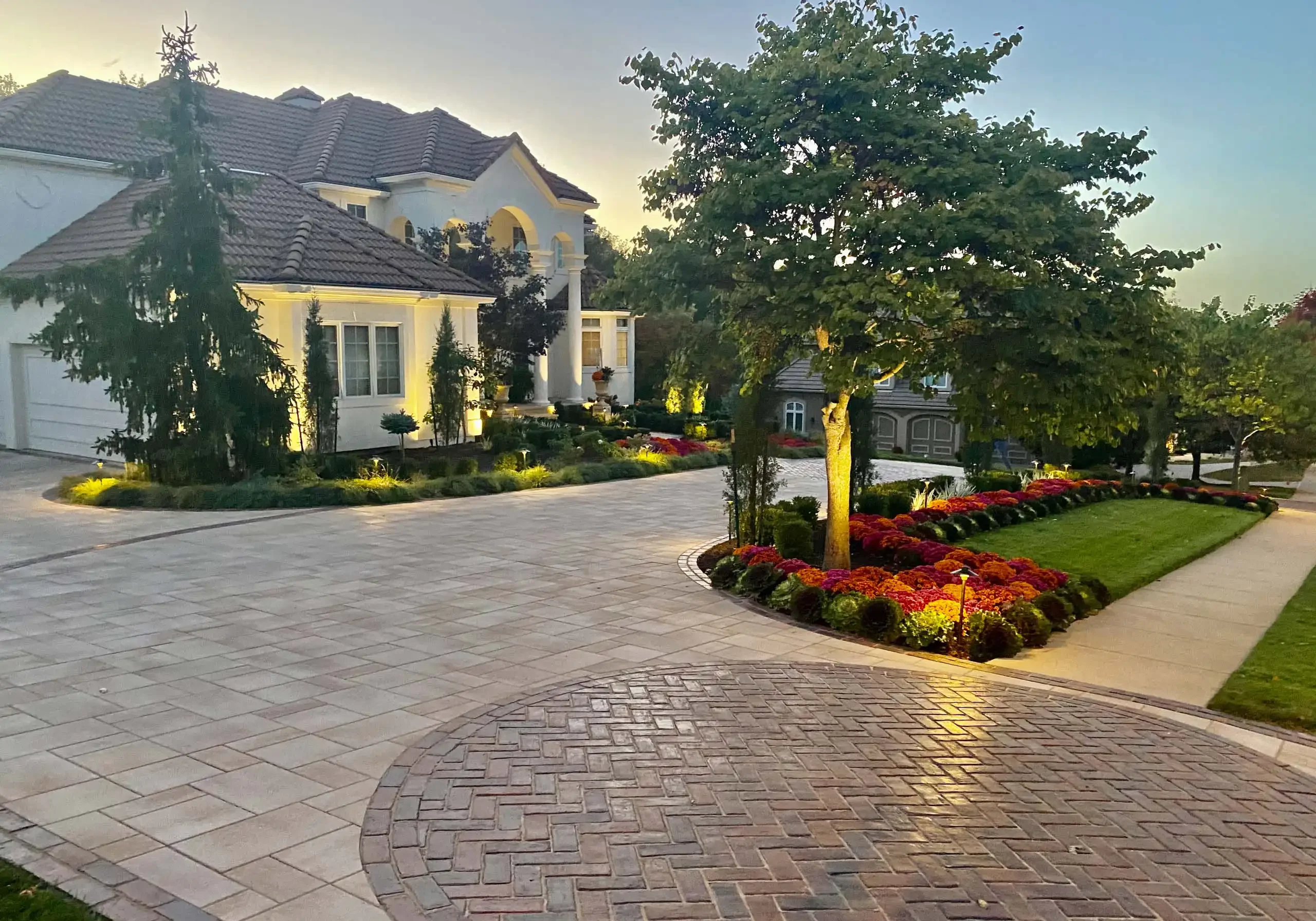 Leawood, KS Landscape Lighting