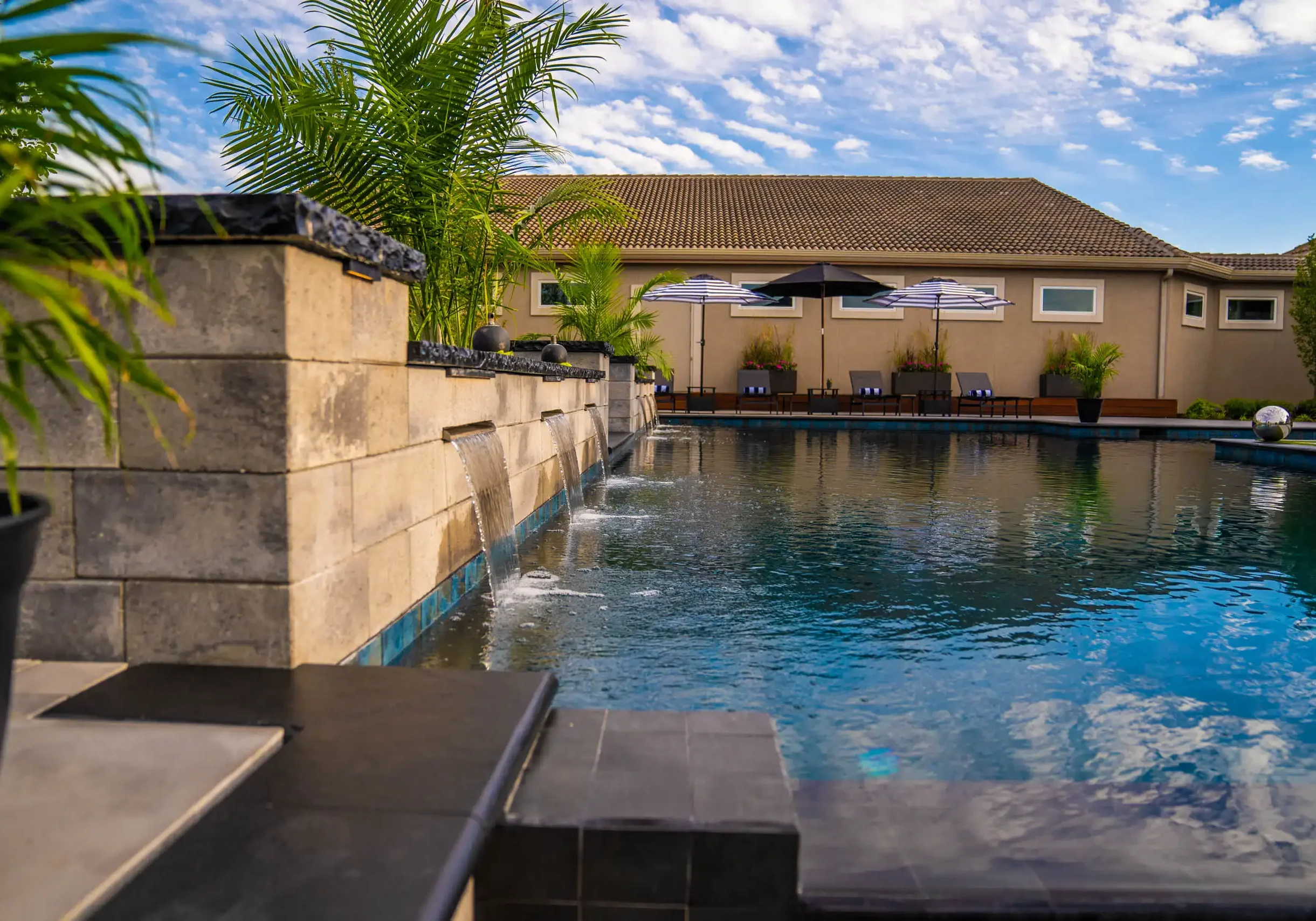 Leawood, KS Pool Builders