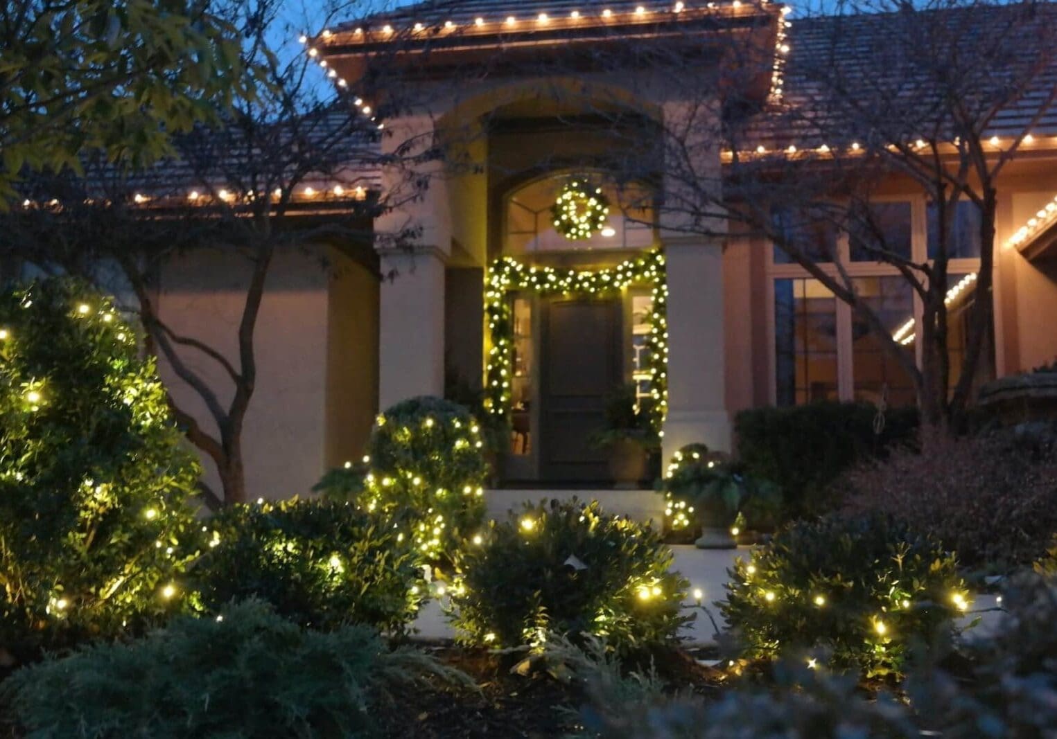 Shawnee KS Holiday Lighting