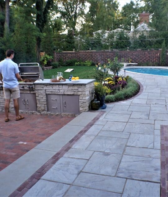 Swimming Pool With Kitchen Design Kansas City